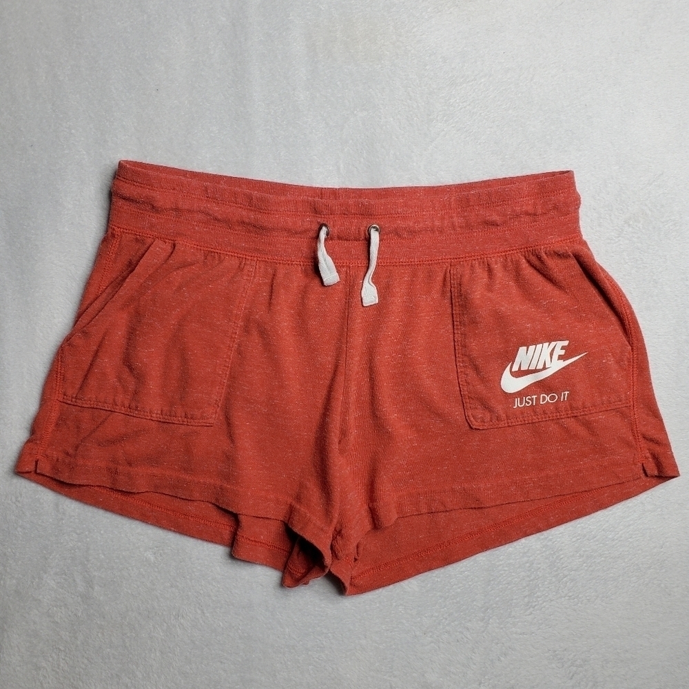 Nike Sportswear Red Gym Vintage Graphic Logo Tie Waist Shorts - Picture 2 of 7